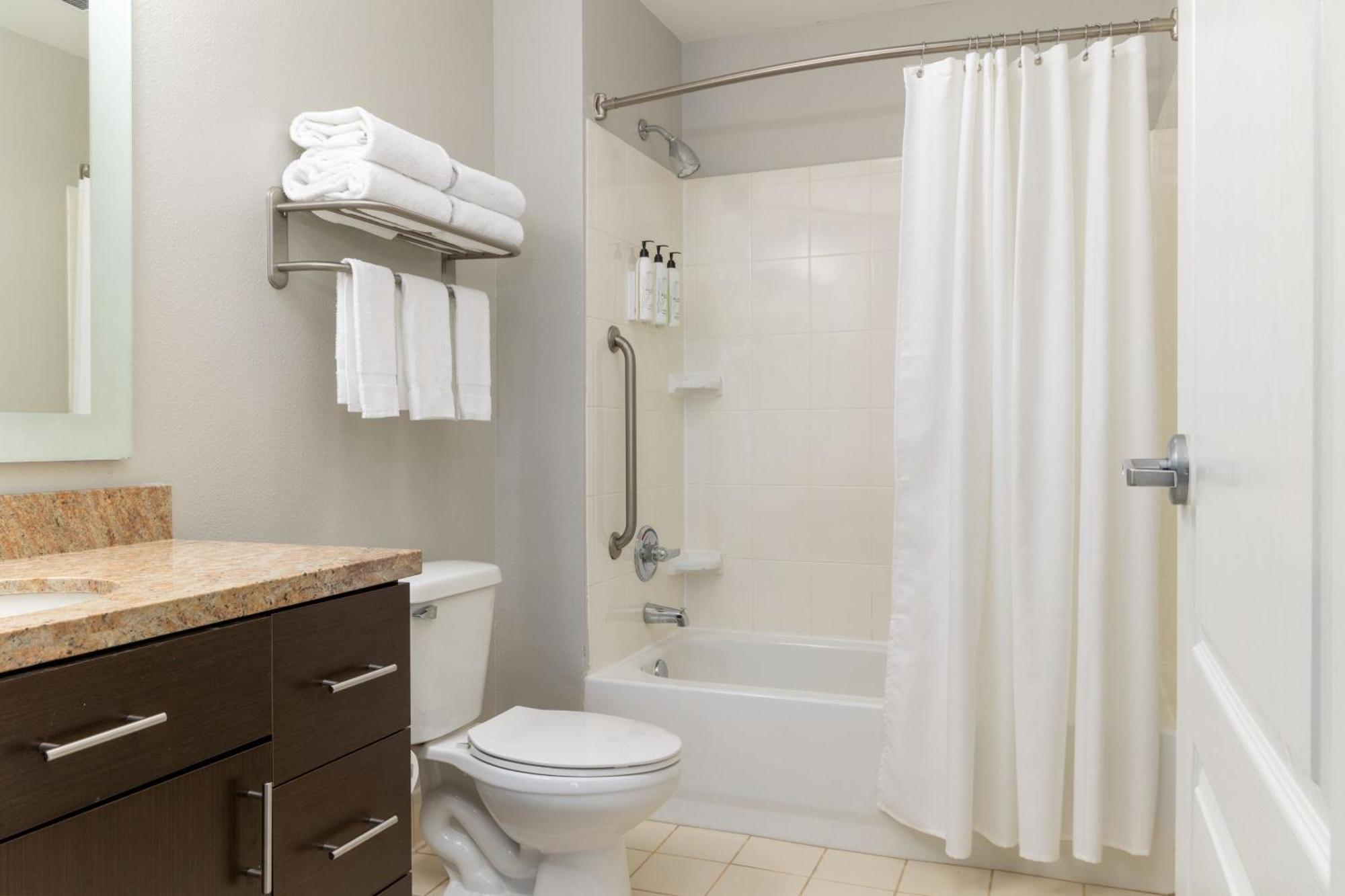 Towneplace Suites By Marriott Erie Dış mekan fotoğraf